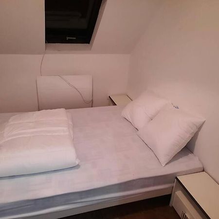 Agreable Maison De Pecheurs Avec Parking Gratuit. Grand-Fort-Philippe Exterior photo